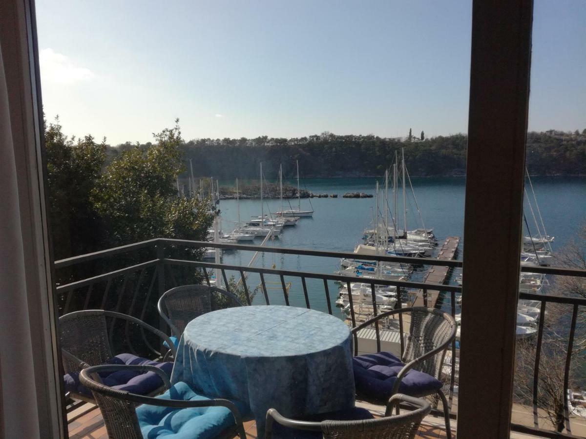 Apartman Marija II Omišalj Exterior foto